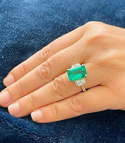 Pre-owned Emerald 14k Yellow Gold Natural Green  And Round And  Diamonds Ring 5.50ct