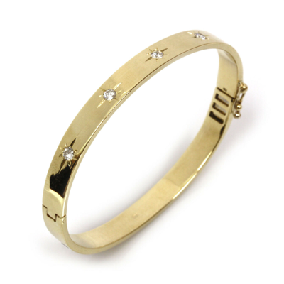 Pre-owned Jewelry By Arsa 0.8 Ctw Natural Diamond Solid 14k Yellow Gold 6 Mm Oval Starburst Bangle 6.5 In In G-h