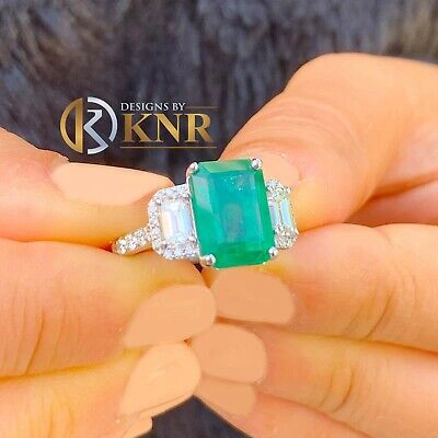 Pre-owned Emerald 14k White Gold Natural Green  And Round And  Diamonds Ring 5.50ct