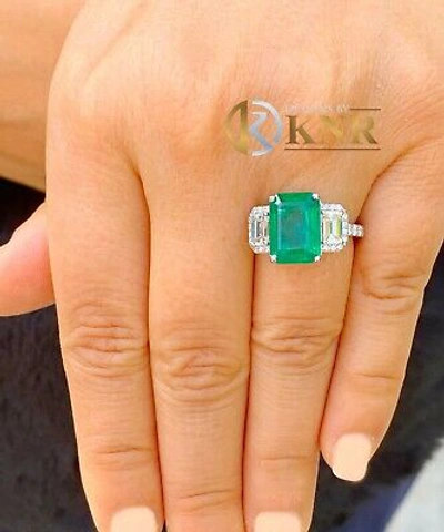 Pre-owned Emerald 14k White Gold Natural Green  And Round And  Diamonds Ring 5.50ct