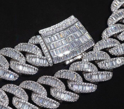 Pre-owned Online0369 15ct Baguette Cubic Zirconia 18mm X 20 Inch Cuban Link Necklace Silver In White