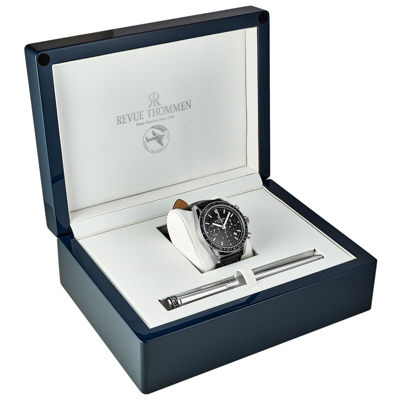 Pre-owned Revue Thommen 17000.6537 'aviator' Leather Strap Chronograph Automatic Watch