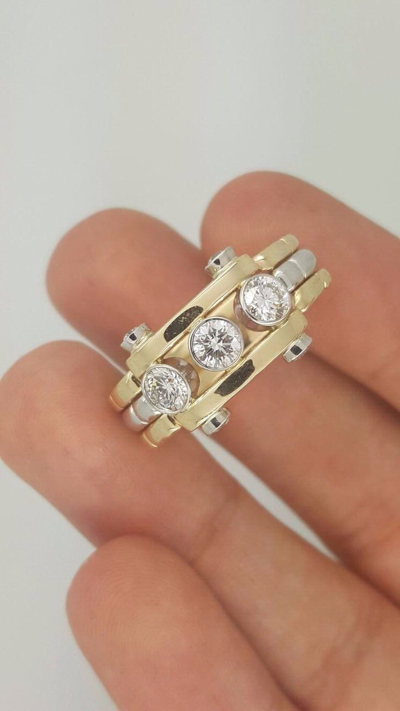 Pre-owned Handmade 18k 750 White Yellow Gold Two Tone 3 Round Diamond Mens Ring Vs1