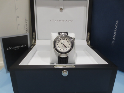 Pre-owned Gio Monaco Men's 644 Poseidon Silver Dial Sub Second Steel And Black Pvd Watch