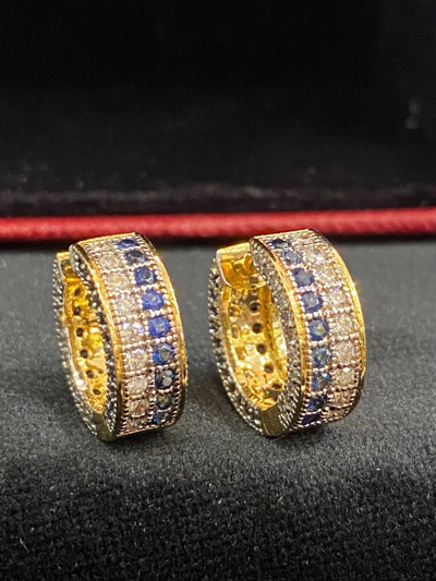 Pre-owned Jisha 1.90 Tcw Round Brilliant Cut Diamonds Unisex Sapphire Hoop Earrings In 18k Gold In Yellow