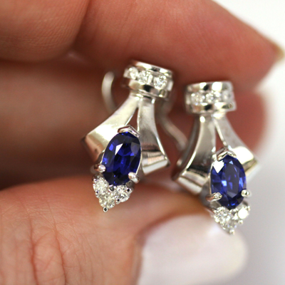 Pre-owned Jewelry By Arsa 1.2 Ctw Natural Blue Ceylon Sapphire Diamond 14k White Gold Omega Earrings 20 Mm In G-h