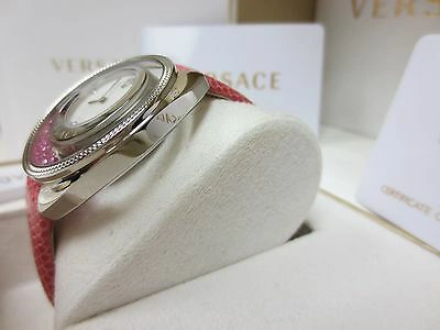 Pre-owned Versace Women's 86q951md497 S111 Destiny Spirit Pink Leather Diamond Watch In Light Pink