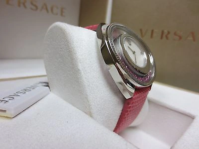 Pre-owned Versace Women's 86q951md497 S111 Destiny Spirit Pink Leather Diamond Watch In Light Pink