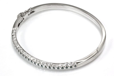 Pre-owned Jewelry By Arsa 2.2 Ctw Natural Blue & White Diamond Solid 14k White Gold 3mm Oval Bangle 6.5"