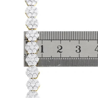 Pre-owned Jfl Diamonds & Timepieces 14k Yellow Gold 7.50mm Round Diamond Cluster Flower Frame 9" Bracelet 11.50 Ct. In White