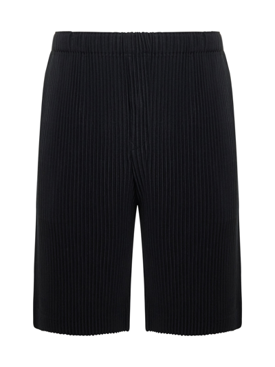 Issey Miyake Ribbed Texture Elastic Waistband Bermuda Shorts In Black