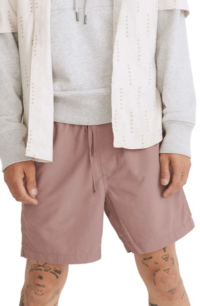 Shop Madewell Re-sourced Everywear Shorts In Frosty Mauve
