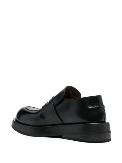Shop Marsèll Round-toe Leather Loafers In Schwarz