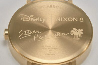 100本限定 NIXON × Disney × StevenHarrington Pre-owned Nixon Disney Mickey Mouse 51-30 Men's Gold Watch