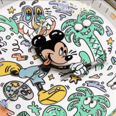 Pre-owned Nixon Disney Mickey Mouse 51-30 Men's Gold Watch