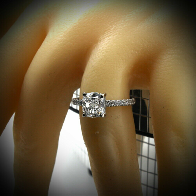 Pre-owned Tiffany & Co Gia Certified 1.50 Carat Cushion Cut Diamond Engagement Ring 18k White Gold In E (white)