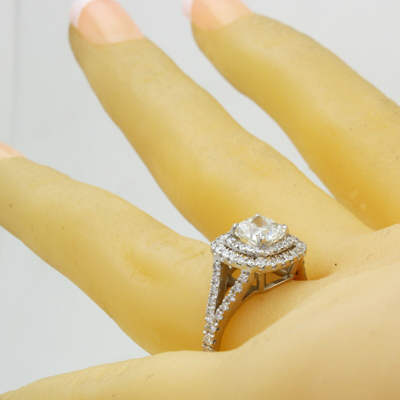 Pre-owned Tiffany & Co Gia Certified 2.56 Ctw Diamond Engagement Ring Cushion Cut 14k White Gold