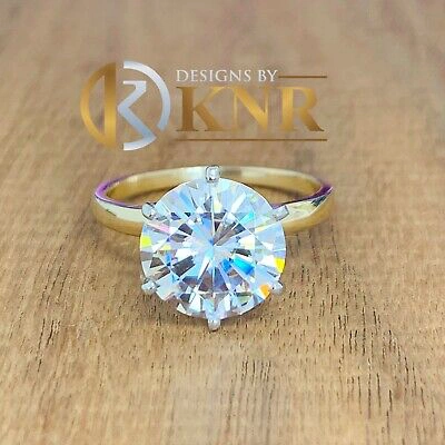 Pre-owned Charles & Colvard 14k Yellow Gold Round Forever One Moissanite Engagement Ring Solitaire 4.00