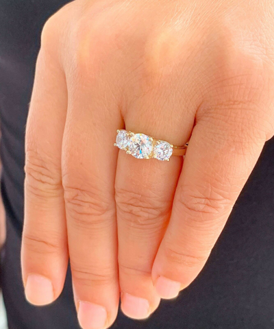 Pre-owned Knr Gia Certified 14k Yellow Gold Round Diamond Engagement Ring Three Stone 1.60ctw In White
