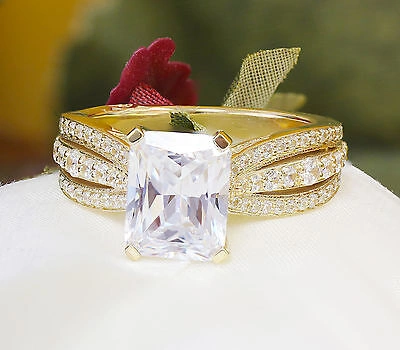 Pre-owned Charles & Colvard 14k Yellow Gold Radiant Forever One Moissanite And Diamond Engagement Ring 2.50 In White