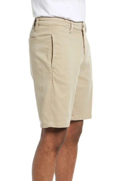 34 Heritage Nevada Soft Touch Chino Shorts In Oak Soft Touch