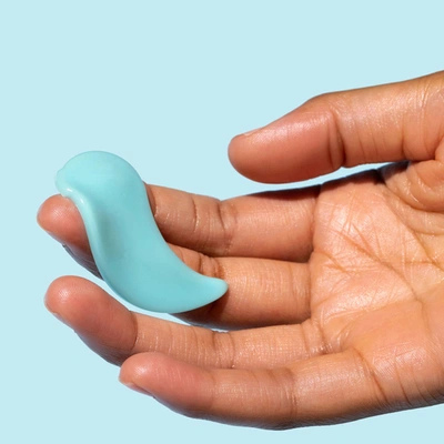 Klorane Smoothing And Soothing Eye Patches With Cornflower And Hyaluronic Acid In Default Title