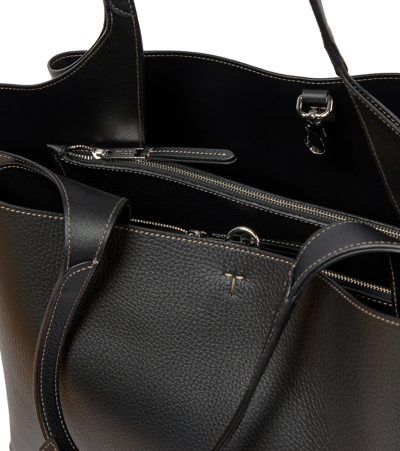 Shop Tod's Apa Medium Leather Tote Bag In Nero
