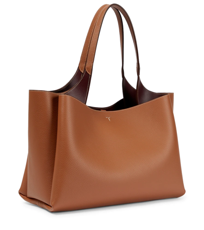 Shop Tod's Medium Leather Tote Bag In Kenia Sc Bordeaux Sc