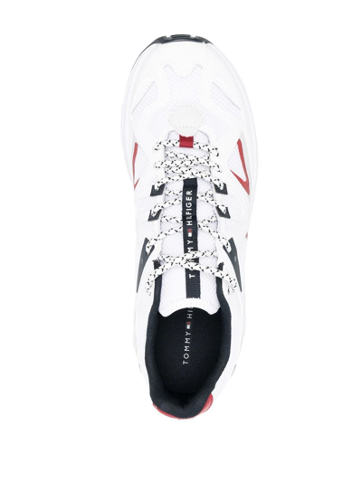 Tommy Hilfiger Tech Runner Low-top Sneakers In Weiss