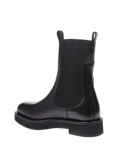 Shop Ferragamo Salvatore Rook Boots In Leather With Elastic Side In Black