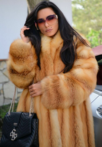 Pre-owned Tongbo Women Real Red Fox Fur Overcoat Full Pelt Natural Fur Coat Warm Luxury Outerwear In As Picture