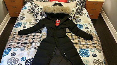 Pre-owned Label Edition Brand Red  Black Canada Goose Mystique Medium Parka Jacket