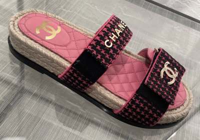 Pre-owned Chanel Dad Sandal Mule Slides With Adjustbale Straps In Black & Pink