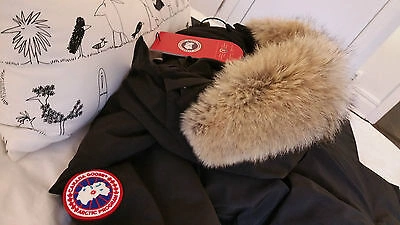 Pre-owned Label Edition Brand Red  Black Canada Goose Victoria Small Parka Jacket