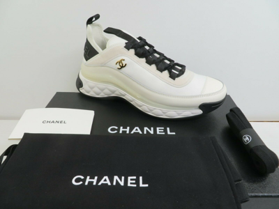 Chanel REV White Black CC Logo Leather Lace Up Flat Runner Trainer Sneaker  38