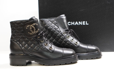 chanel black boots 2021