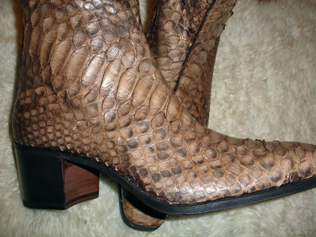 Pre-owned Saint Laurent Rare Ysl Jonny 65 Genuine Python Boots Tag 