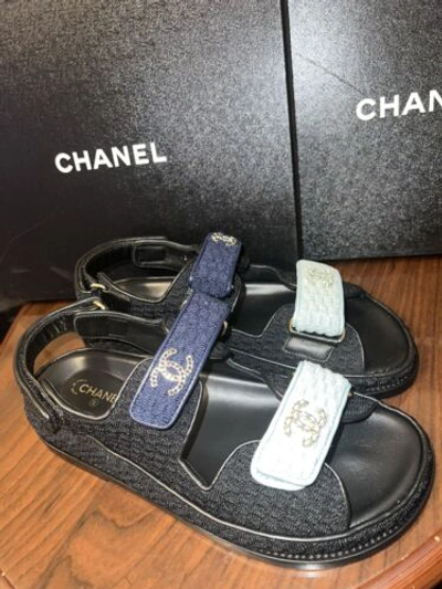 Pre-owned Chanel 22s Knit Dad Sandal Gate Cc Logo In Red
