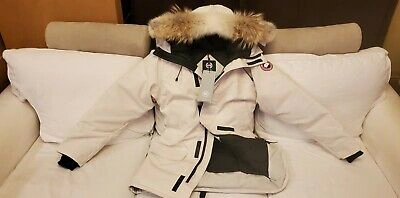 Pre-owned Canada Goose 2022 Latest Grey Label Concept Edition Earlylight  Langford L Parka In White