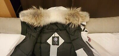 Pre-owned Canada Goose 2022 Latest Grey Label Concept Edition Earlylight  Langford L Parka In White