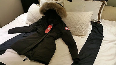 Pre-owned Canada Goose Brand "red Label" Edition Navy  Victoria Medium Parka Jacket