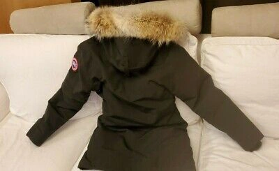 Pre-owned Canada Goose 2022 Grey Label Edition "black"  Victoria Ladies Xs Parka Jacket In Gray