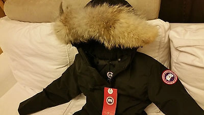 Pre-owned Label Edition Brand Red  Black Canada Goose Victoria Small Parka Jacket