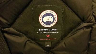 Pre-owned Label Edition Brand Red  Black Canada Goose Victoria Small Parka Jacket