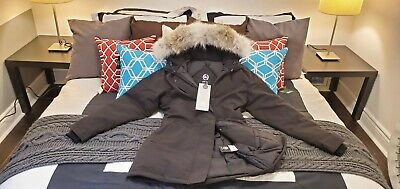 Pre-owned Canada Goose 2022 Grey Label Edition Black  Victoria "large" Ladies Parka Jacket In Gray