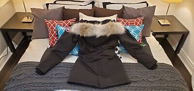 Pre-owned Canada Goose Grey Label Edition Black  Victoria "large" Ladies Parka Jacket In Gray