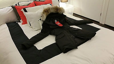 Pre-owned Label Edition Brand Red  Black Canada Goose Trillium Xs Parka Jacket