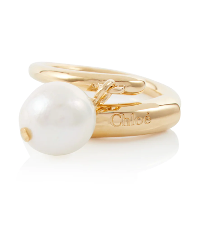 Shop Chloé Darcey Pearl Ring In Gold