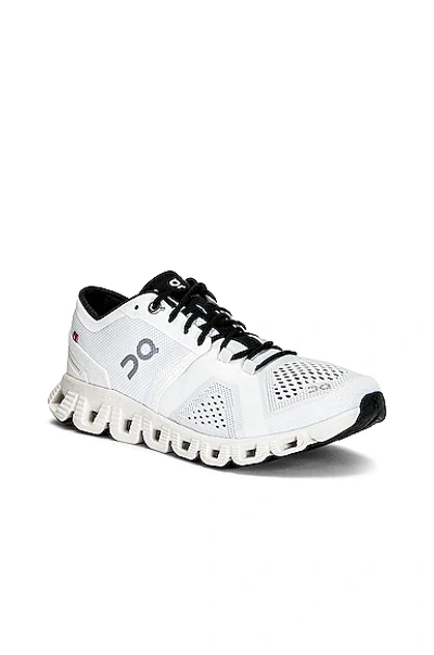 Shop On Cloud X Sneaker In White & Black