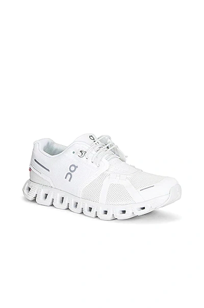On Cloud 5 Running Shoe In White